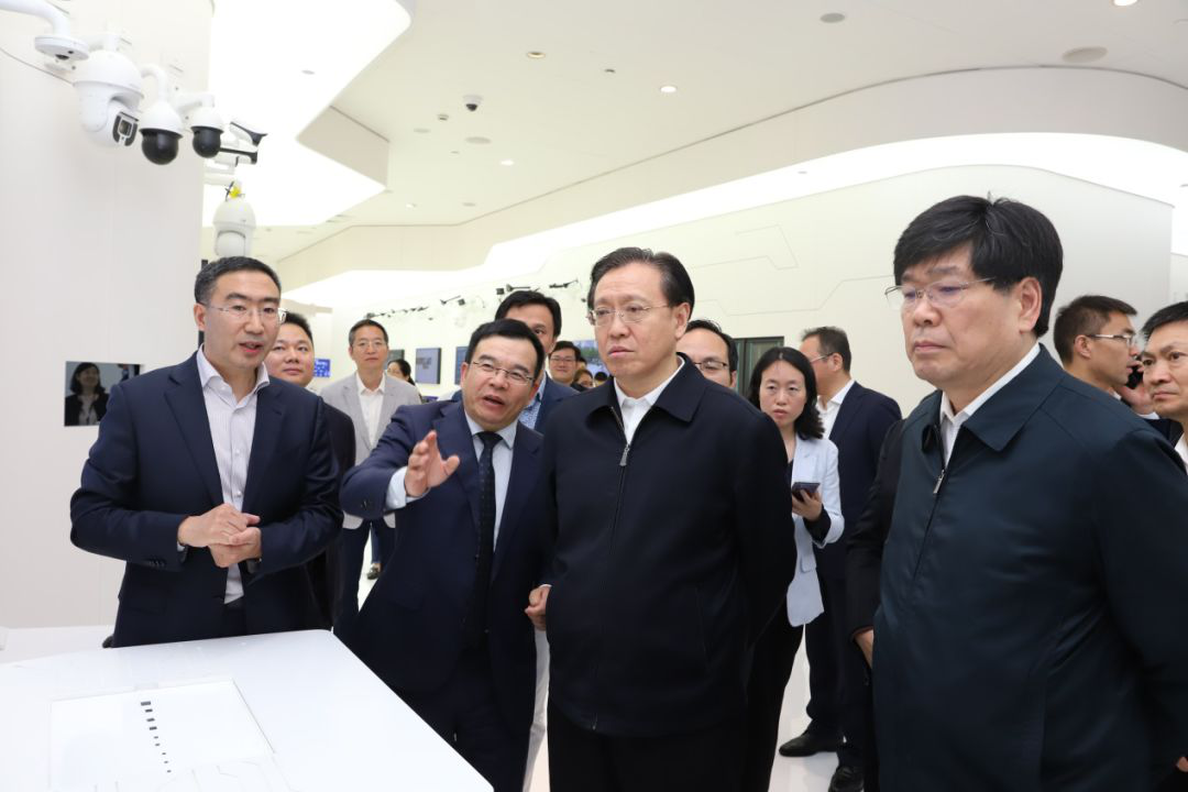国家发改委副主任林念修一行莅临qy·球友会科技股份视察指导